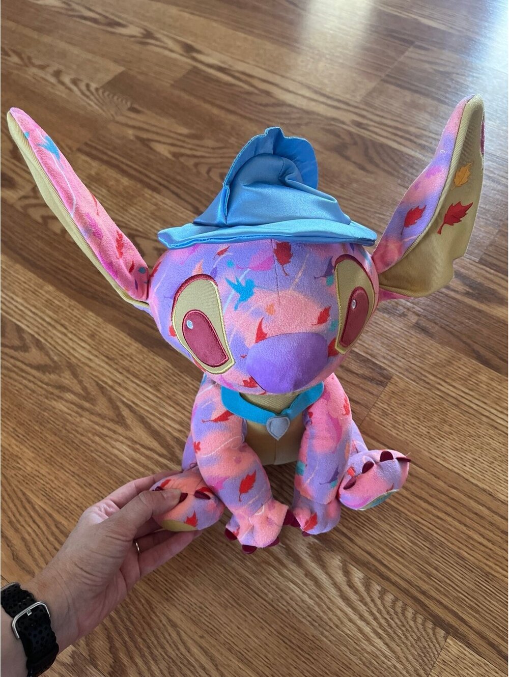 Stitch Crashes Disney limited edition Pocahontas series 10